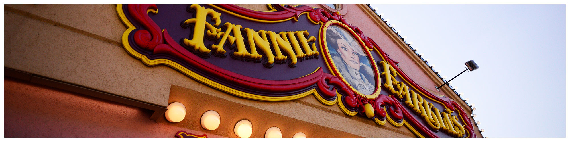 Fannie Farkle's (Header Background) | Gatlinburg Attractions